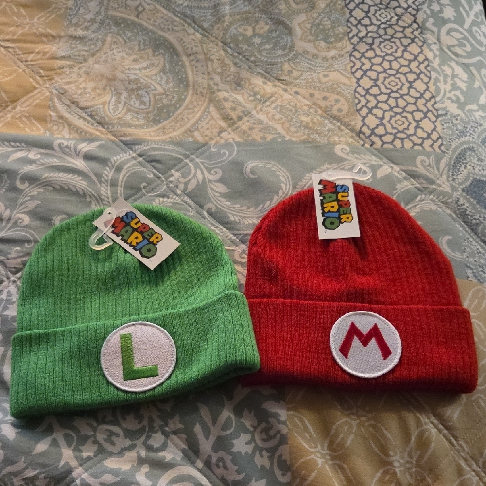 2 Nintendo Green And Red Super Mario And Luigi Binnies Apparel